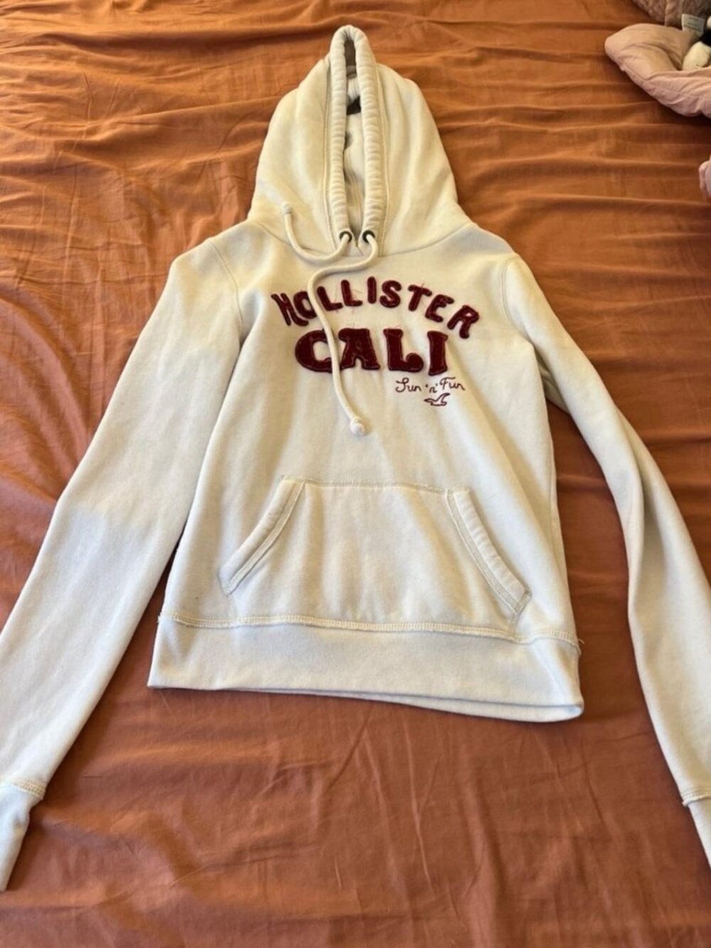 Hollister Co. Women's White and Red Hoodie